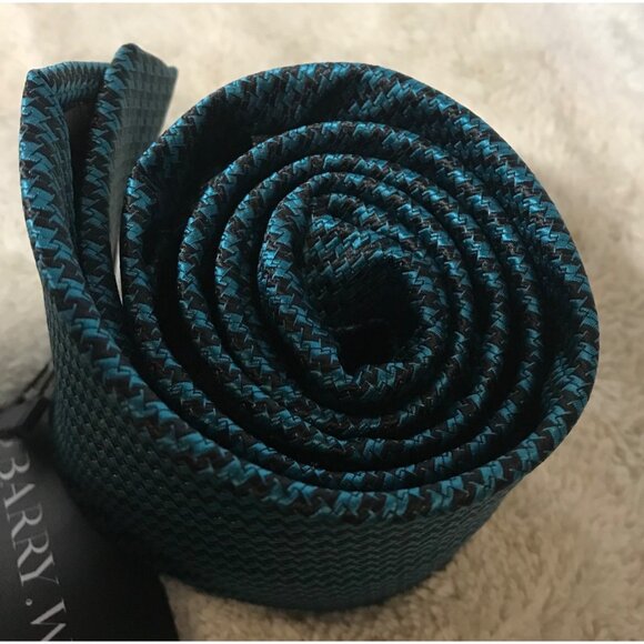 Barry Wang Mens Luxury Tie 100% Silk Handtailored Blue & Black Houndstooth - Picture 6 of 7